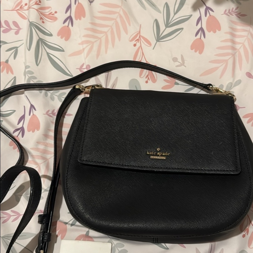 Kate Spade black cross body like new